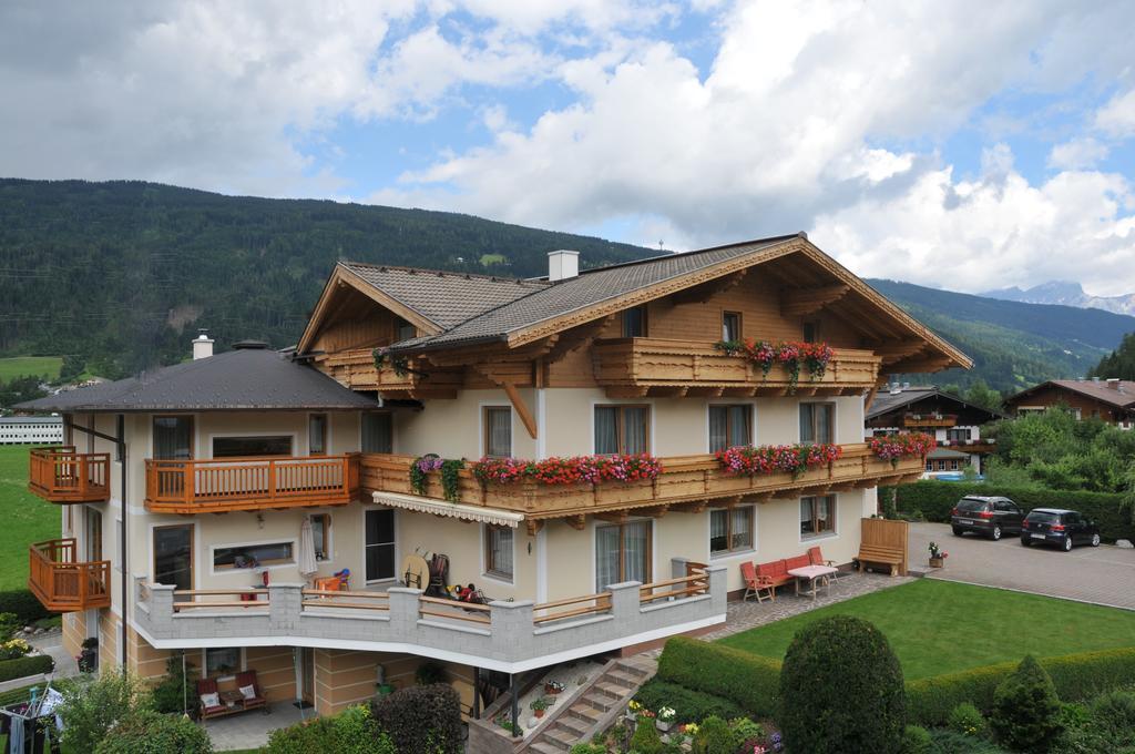 Haus Koessler Hotel Radstadt Eksteriør billede